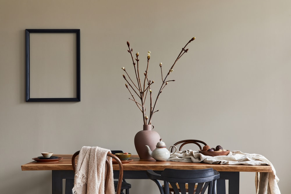 Stylish,Rustic,Interior,Of,Dining,Room,With,Walnut,Wooden,Table,